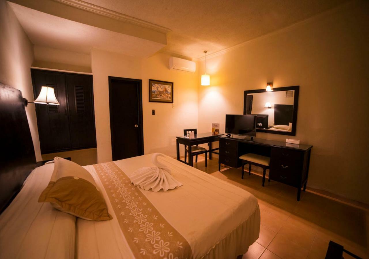 Hotel Marlon Chetumal Buitenkant foto