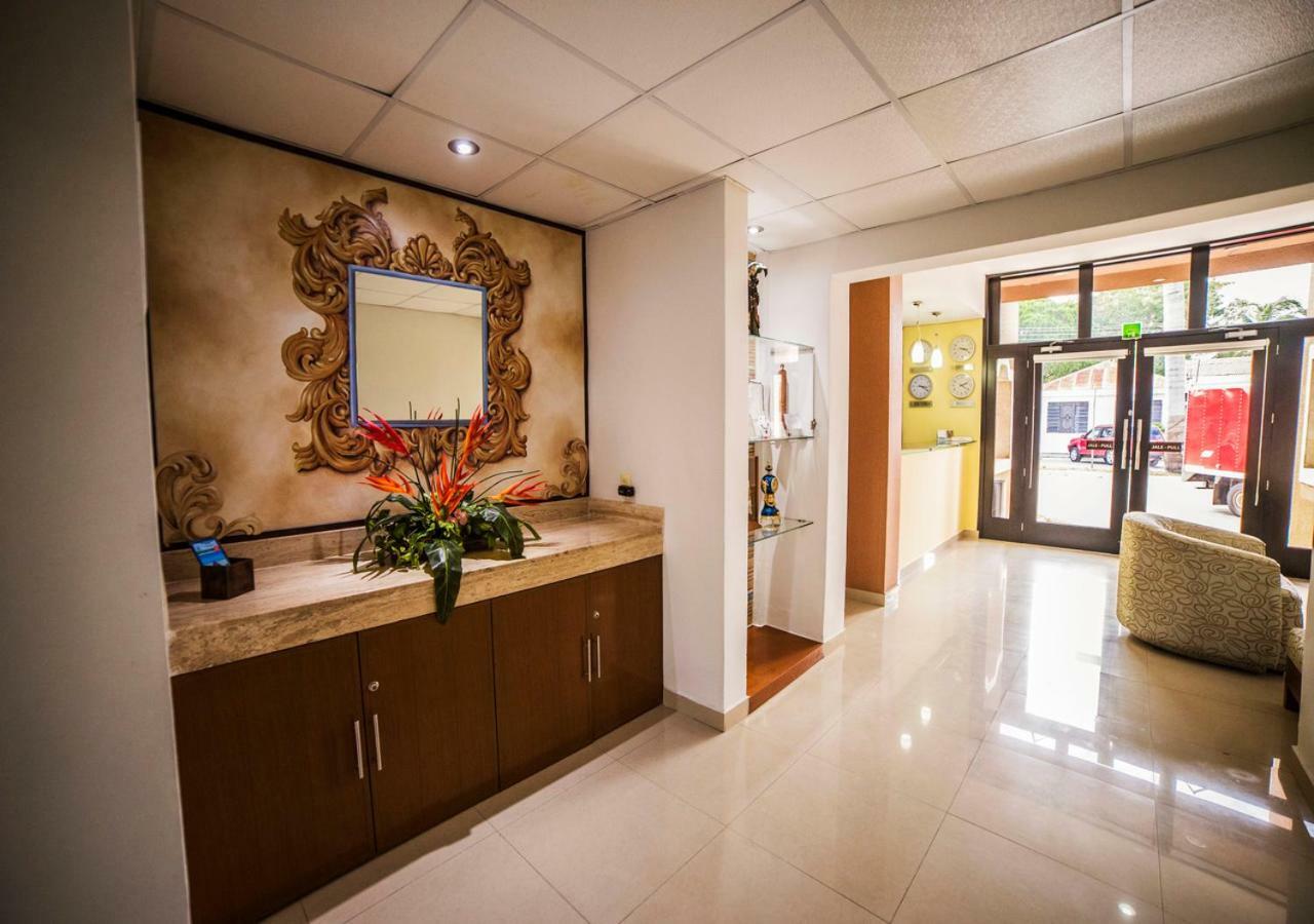 Hotel Marlon Chetumal Buitenkant foto